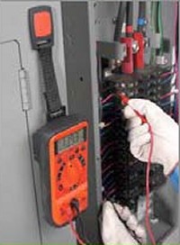 Full-Featured Amprobe 5XP-A Compact Digital Multimeter 