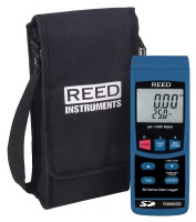 R3000SD includes: Data Logging pH/ORP Meter, Batteries & Soft Carrying Case.